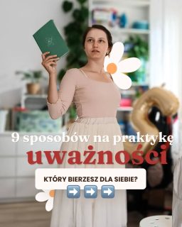 😫 Brakuje nam w życiu uważności. Pędzimy tak bardzo, że nawet na serialu nie potrafimy się skupić, bo musimy wtedy scrollować Instagram albo robić coś jeszcze innego. Spędzamy czas ciągle w słuchawkach, bo jak czegoś nie posłuchamy – będziemy się nudzić.A potem dziwimy się, że jesteśmy ciągle zmęczone. A gdyby tak zamiast pędzić od zadania do zadania, zamiast robić ciągle dwie rzeczy naraz… praktykować uważność? Nie mówię, że masz teraz przewrócić całe życie do góry nogami. Ale może spróbuj w przerwie w pracy nie scrollować, a zamiast tego np. wsłuchać się w swoje zmysły, emocje albo poobserwować otoczenie?Nie, to nie będzie łatwe i przyjemne, a przynajmniej nie na początku. Im niższy mamy poziom skupienia, tym większą trudność będzie nam sprawiać uważność. Jednak w życiu warto robić rzeczy trudne, bo potem jest łatwiej 🧡Psst! Już niedługo w sprzedaży będzie mój e-book z ćwiczeniami ZWOLNIJ, z którym nauczymy się żyć spokojniej i przyjemniej, w trosce o siebie. Uważność jest jednym z wielu rozdziałów, które się tam znalazły. Podejdziemy do życia z różnych perspektyw, by faktycznie zwolnić na dłużej, a nie na dwa dni 📔 Zaobserwuj mnie, by nie przegapić premiery.